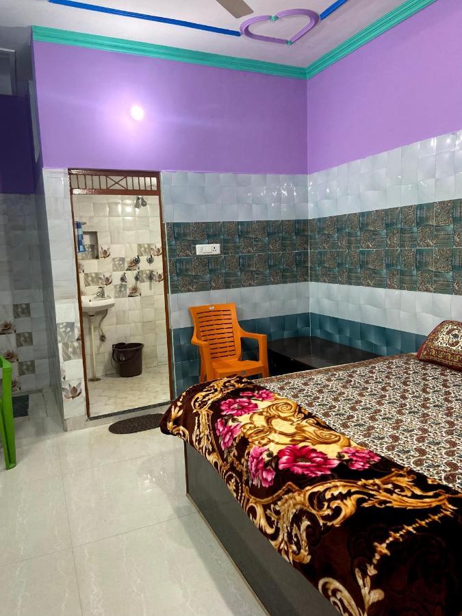 Garuda Guest House Varanasi Exterior photo